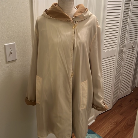 Mycra Pac reversible raincoat - Picture 5 of 9